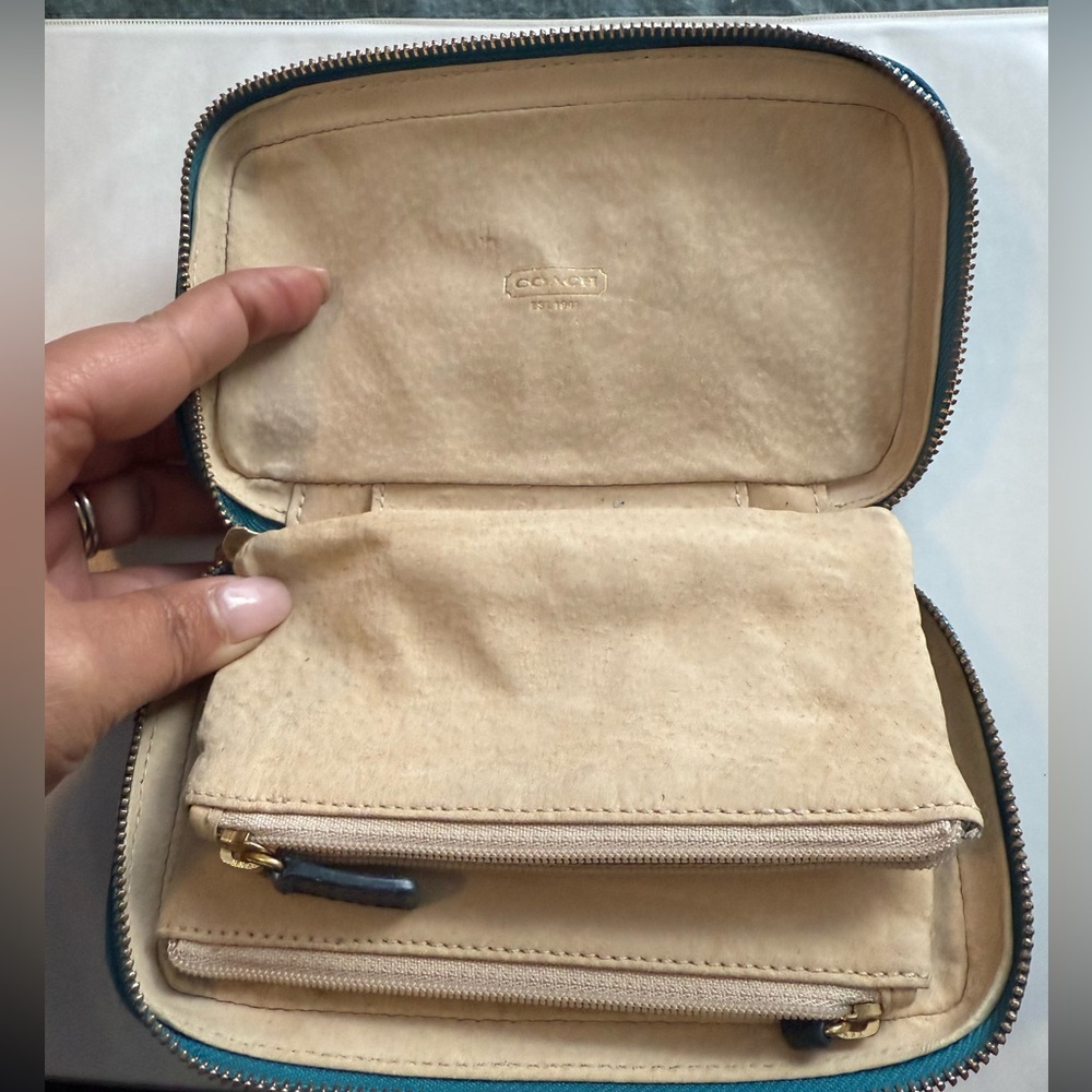 Coach 603336 Teal Satin jewelry travel pouch - Picture 2 of 6